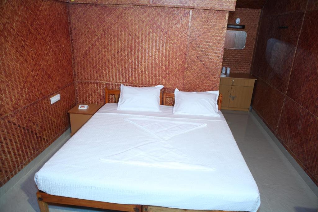 Savithri Inn Bamboo Cottages & Resorts Varkala Quarto foto