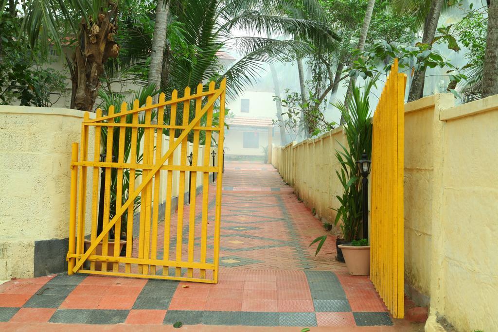 Savithri Inn Bamboo Cottages & Resorts Varkala Exterior foto