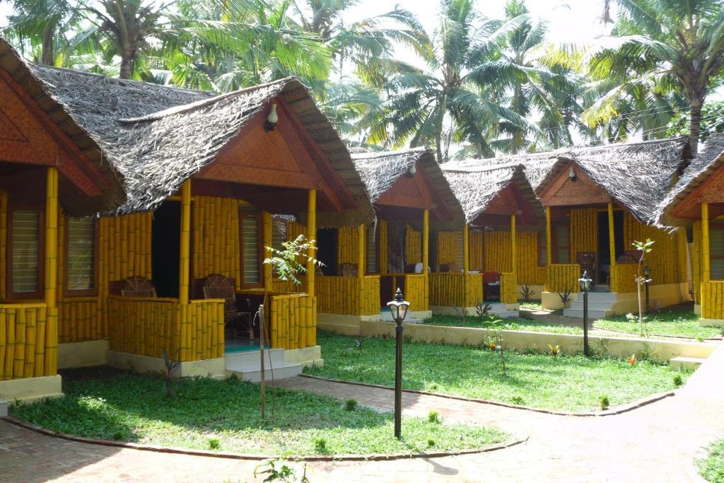 Savithri Inn Bamboo Cottages & Resorts Varkala Exterior foto