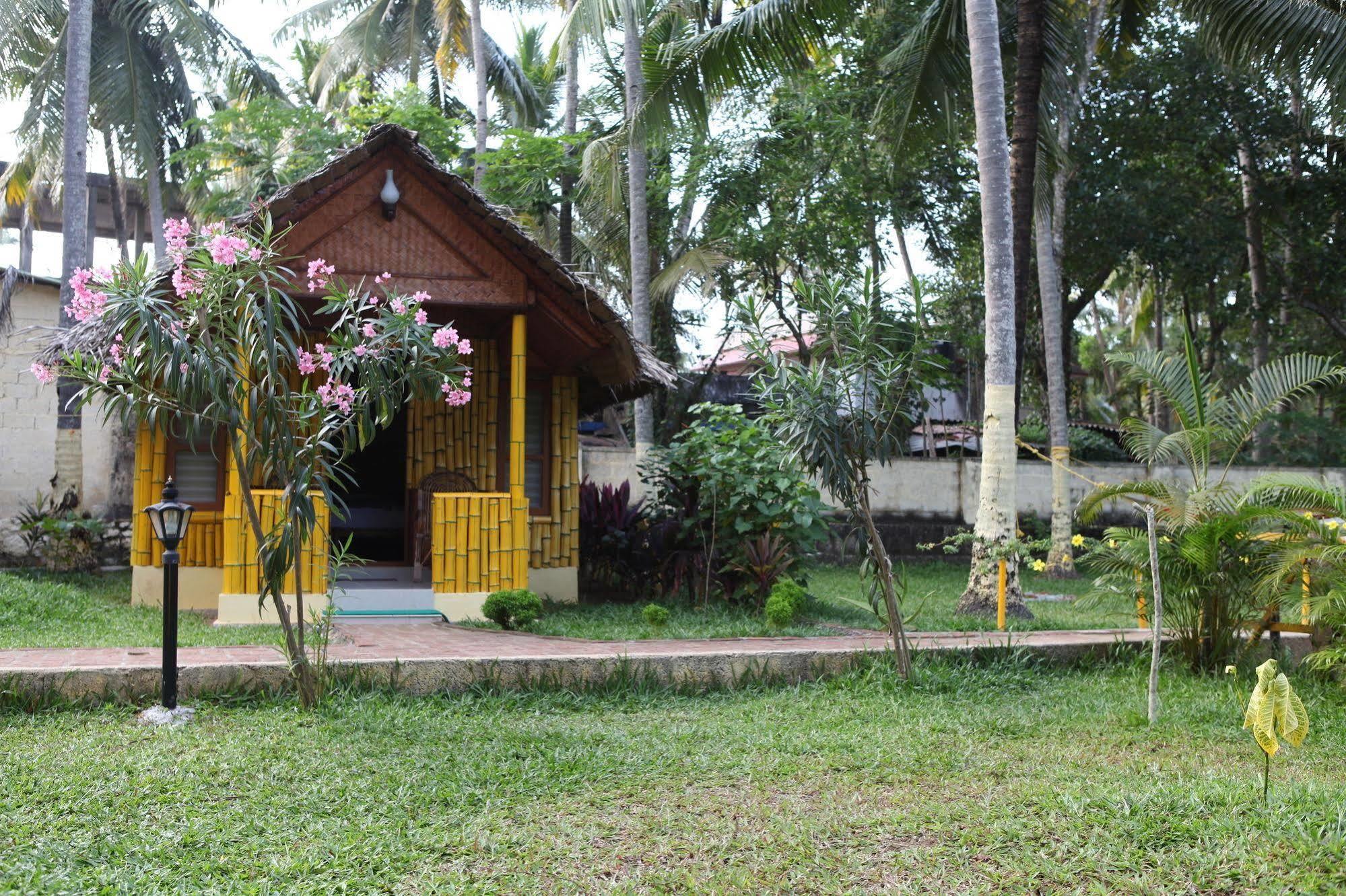 Savithri Inn Bamboo Cottages & Resorts Varkala Exterior foto
